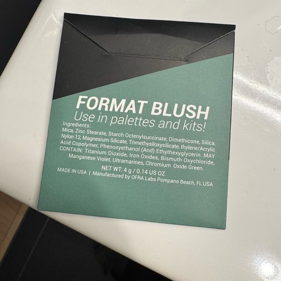 OFRA blush in Format color - Picture 3 of 3